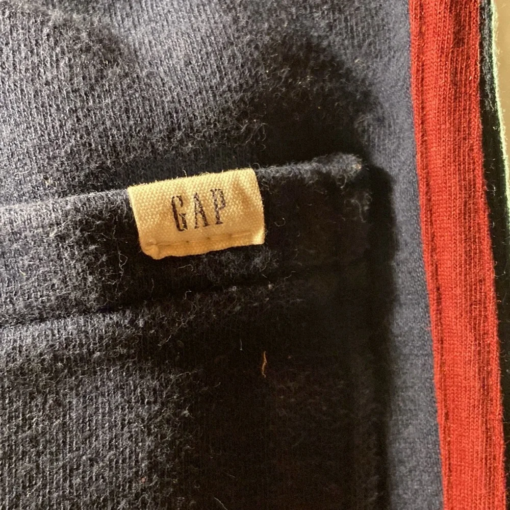 1 GAP‎ Youth sweatpants